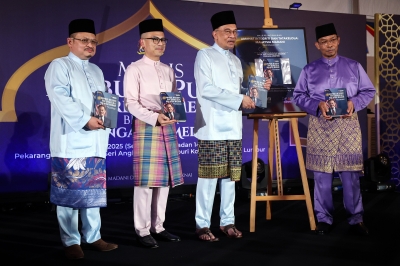 PM Anwar launches integrity and governance book to boost anti-corruption drive