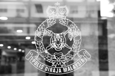 UiTM lecturer dies in Jasin crash after lorry’s sudden U-turn