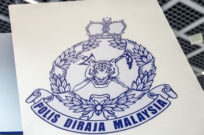 Police: Two men killed in machete attack during Klang brawl