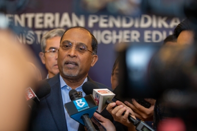 After UKM specialist suspended, Zambry says kids with spina bifida will be referred out