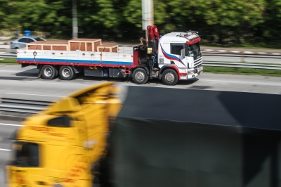 Left lane only for heavy vehicles: Transport Ministry enforces stricter highway safety rules, including speed limiters